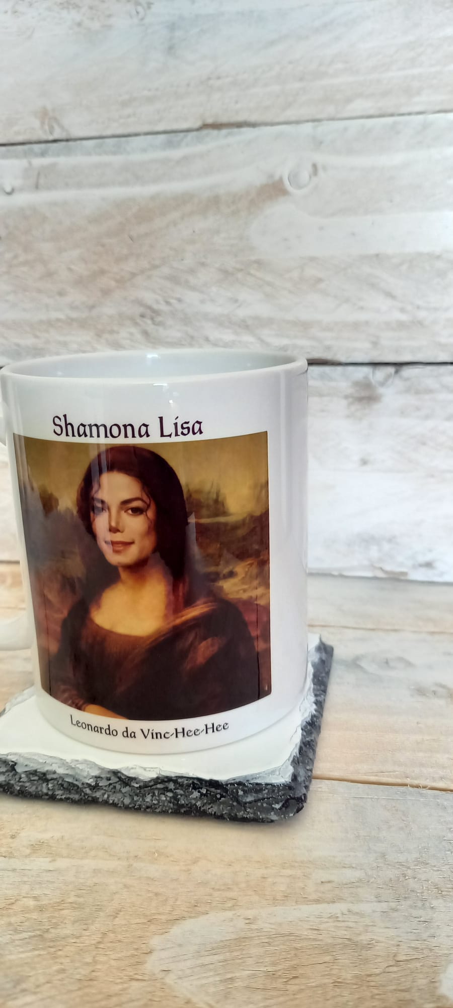 Shamona Lisa mug handle side view